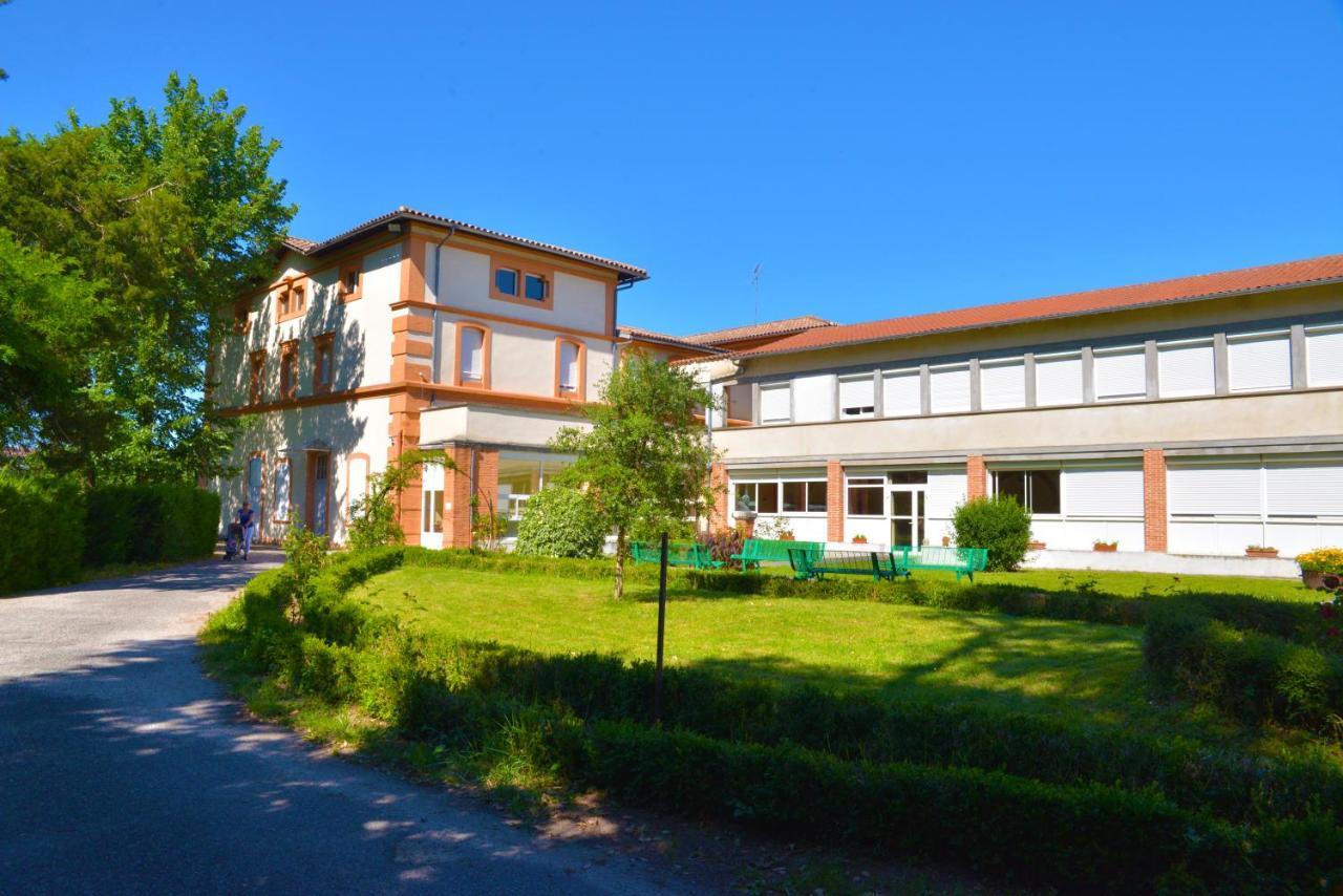 Centre Louis Ormieres Montauban Exterior foto